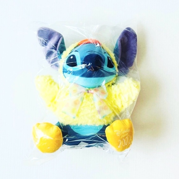Disney Stitch 2022 Easter Plush - Picture 2 of 8